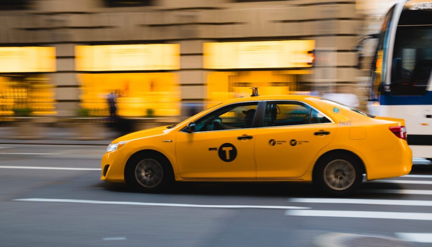 assurance taxi